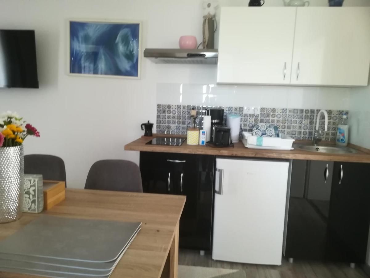 Apartament Edina Vendeghaz-Gyenesdiás Zewnętrze zdjęcie