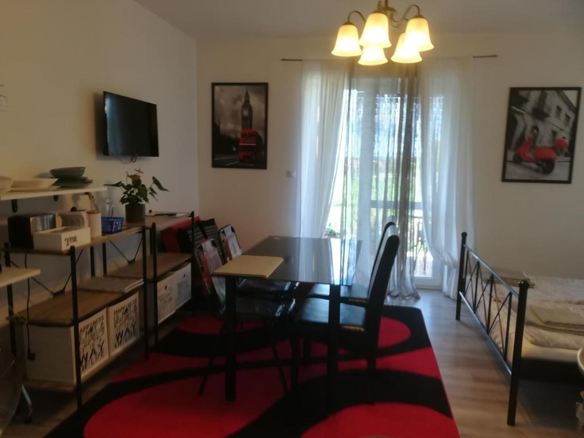 Apartament Edina Vendeghaz-Gyenesdiás Zewnętrze zdjęcie