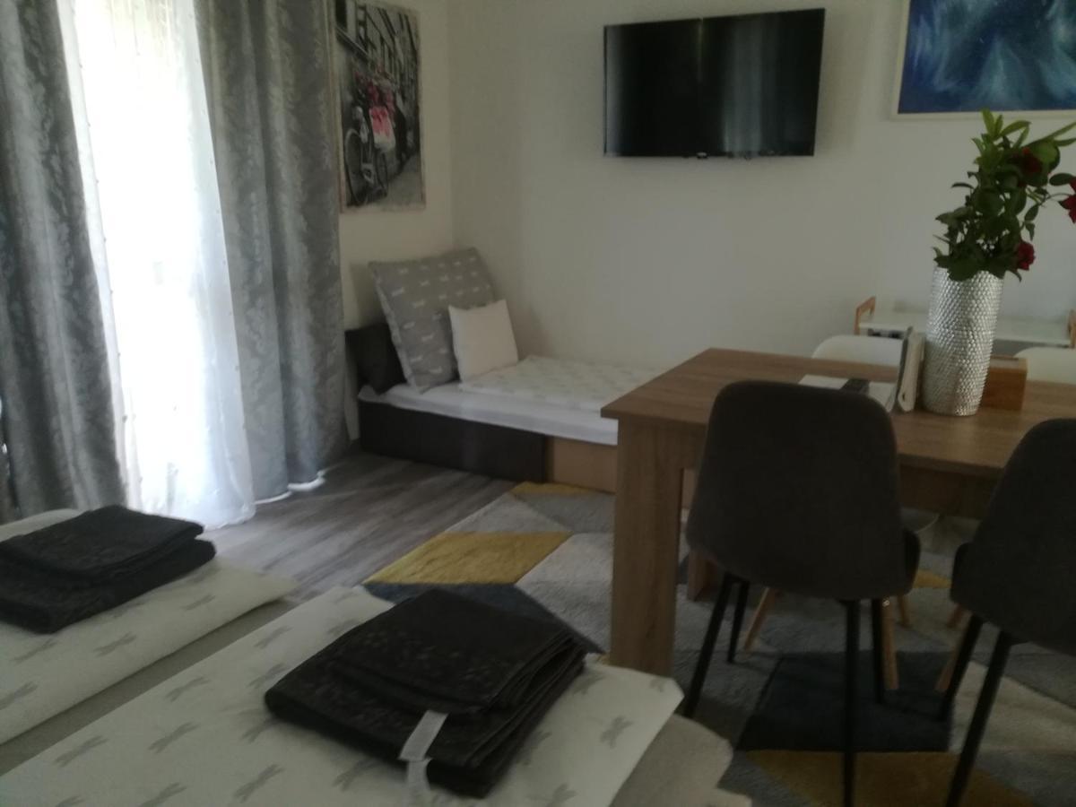 Apartament Edina Vendeghaz-Gyenesdiás Zewnętrze zdjęcie